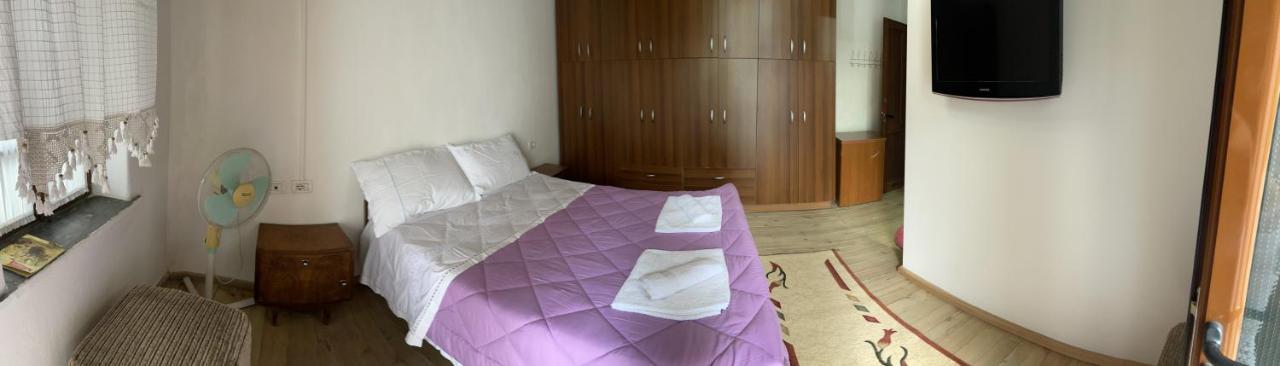 Guest House Bakuli Gjirokastër Esterno foto